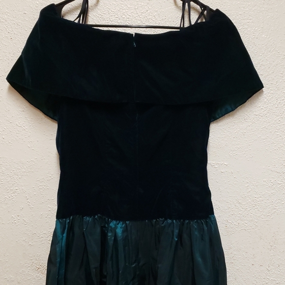 Vintage Alfred Angelo Off The Shoulder Dress - Picture 7 of 9